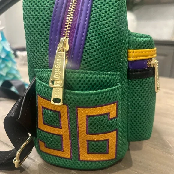 Disney Loungefly Mighty Ducks Conway 96 Mini Backpack - Rare/Never Used - Picture 7 of 9